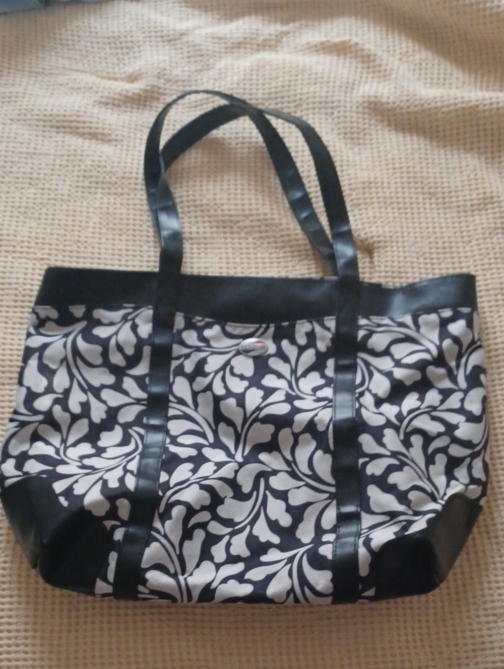 VTG American Tourister Black & White Floral Tote Bag